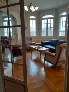 Posezení v ubytování Le Pavillon des Abrincates
