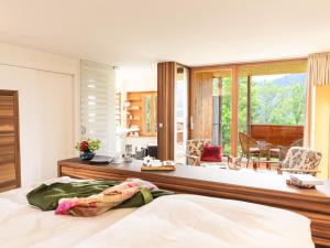 Ένα ή περισσότερα κρεβάτια σε δωμάτιο στο Genießer - & Romantik Hotel DAS SCHIFF +27 φωτογραφίες