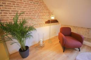 Posezení v ubytování Lille Centre - Nice, cozy and functional ap.
