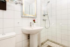 Koupelna v ubytování Elite Hotel Savoy