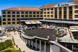 an aerial view of a hotel with a courtyard at Park Plaza Histria Pula in Pula