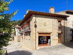 Hoone, kus the country house asub