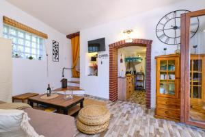 Gallery image of Amazing house, 20 m from the beach, 80 m2 in Martinšćica