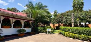 Imagem da galeria de Sunset Hotel Entebbe em Entebbe