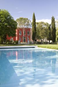 Bazén v ubytovaní Relais Villa Il Palagio alebo v jeho blízkosti