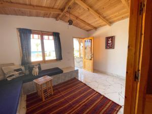 A seating area at Live the bedouinlife