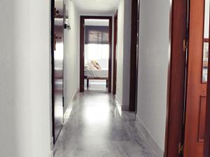 Fotografia z galérie ubytovania Fabuloso apartamento junto al Soho con parking privado v destinácii Málaga