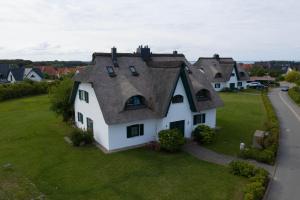 Budova, kde se apartmán nachází + 10 fotografií