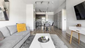 Khu vực ghế ngồi tại Landing Modern Apartment with Amazing Amenities (ID3067X46)