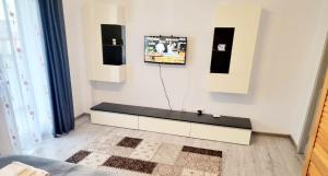 A television and/or entertainment centre at Feel Like Home
