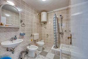 Kúpeľňa v ubytovaní Studio Apartmani Ivanda