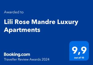 Certifikat, nagrada, logo ili neki drugi dokument izložen u objektu Lili Rose Mandre Luxury Apartments