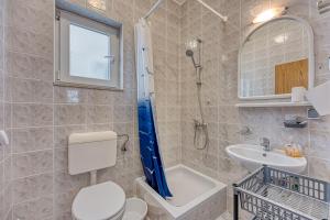 Kúpeľňa v ubytovaní Studio Apartmani Ivanda