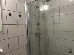 Koupelna v ubytování Kanslarinn Hostel + 20 fotografií