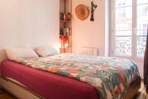 Cute flat in Montmartre