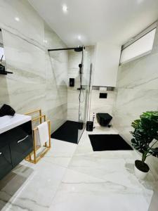 Ένα μπάνιο στο Appartement tropical