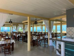 Restaurace v ubytování Hotel Concha do Mar