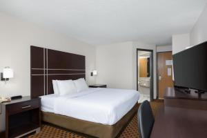 Кровать или кровати в номере Stay 2Night Chattanooga Hamilton Place