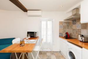 Η κουζίνα ή μικρή κουζίνα στο Sweet Azur - Host Provence +50 φωτογραφίες
