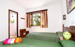 Zdjęcie z galerii obiektu Hostal La Ceiba w mieście Cala d´Or