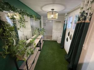 LongevesにあるMaison Damourの鉢植えの部屋 +9枚の写真