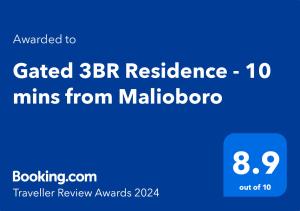 Sertifikat, penghargaan, tanda, atau dokumen yang dipajang di Gated 3BR Residence - 10 mins from Malioboro
