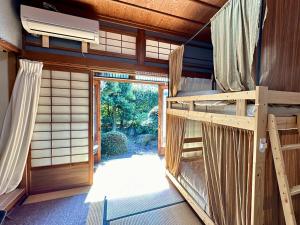 Fotografia z galérie ubytovania Guest House 古民家 NAGOMI v destinácii Izumi-Sano