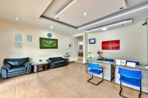 Posezení v ubytování Cinere Inn & Residence