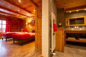 Gallery image of Chalet Panoramique by Chalet Chardons in Tignes +59 photos