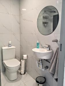 Koupelna v ubytování Blouberg Seaside Apartment + 7 fotografií