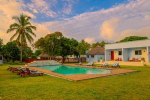 Bazén v ubytování Villa Martins, Inhaca, Mozambique nebo v jeho okolí