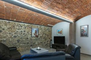 Fotografia z galérie ubytovania Ca la Joia Casa con piscina privada en la Vall d'en Bas v destinácii Les Preses