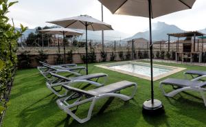 Fotografia z galérie ubytovania Ca la Joia Casa con piscina privada en la Vall d'en Bas v destinácii Les Preses
