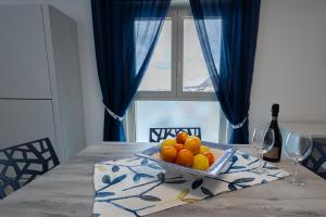 Gallery image of La finestra sul mare Erice beach in Casa Santa