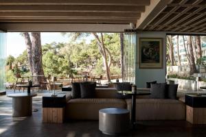 Гостиная зона в White Rocks Hotel Kefalonia