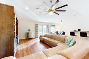 Gambar di galeri bagi Blooming Paradise di Flagler Beach