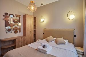 Residence Center of Paris by Studio prestige