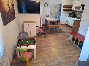 Kuchyň nebo kuchyňský kout v ubytování Ferienwohnung Koller