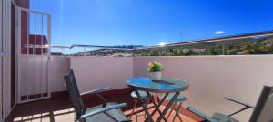 Balkón alebo terasa v ubytovaní Tabarca - Chalet con jardín y piscina comunitaria