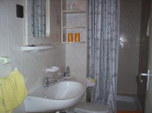Ванна кімната в Haus Kati