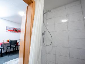 Koupelna v ubytování SR24 - Stilvolles gemütliches Apartment in Recklinghausen