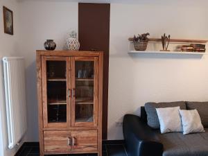Posezení v ubytování Ferienwohnung Schwarzenbergblick