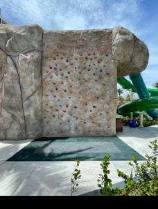 Πισίνα στο ή κοντά στο Salinas Premium Resort