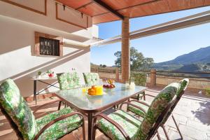 A general mountain view or a mountain view taken from the country house
