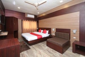 Gallery image of Collection O Hotel E Square in Garhā