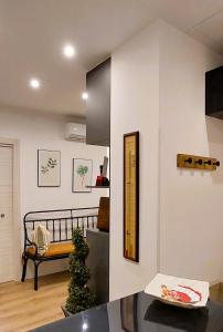 A television and/or entertainment centre at AnGiò holiday rooms Még 37 kép