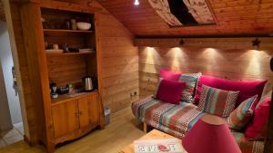 Χώρος καθιστικού στο Comme à la maison, chambres au calme