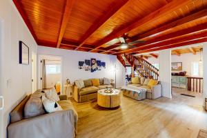 Gallery image of Black Feather Lodge in Lake Arrowhead