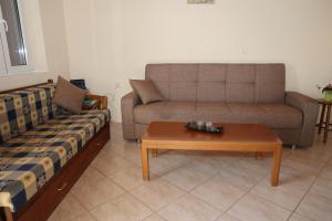 Φωτογραφία από το άλμπουμ του Mary's Villas στο Πλωμάρι