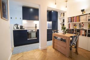 Beautiful cocoon - near Sacre-Coeur